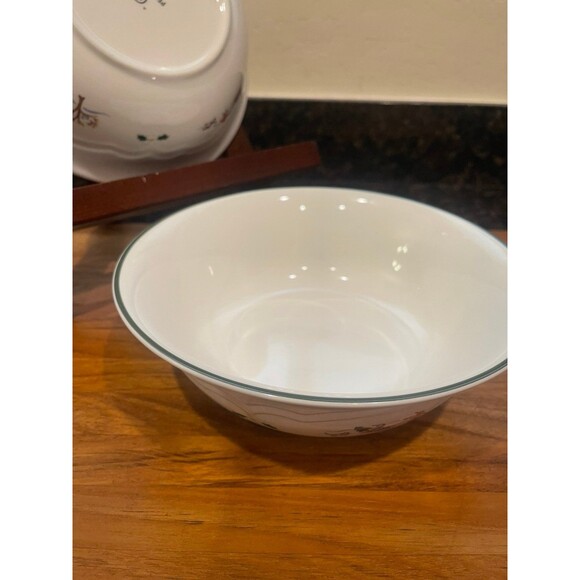 Pfaltzgraff SNOW VILLAGE Vegetable/Serving Bowls - Picture 2 of 7